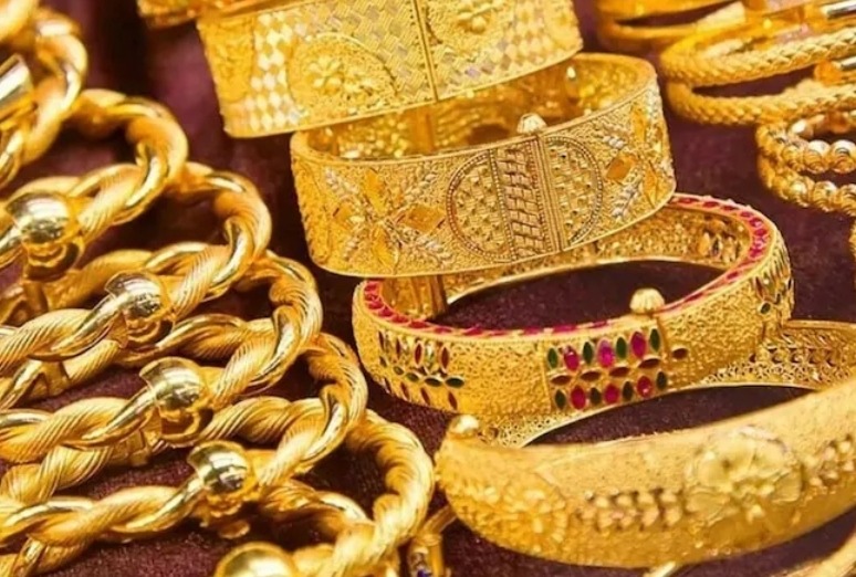 भारतीयों के पास है पैसा ही पैसा? 3 माह में खरीद लिया 75 हजार करोड़ का सोना,ये है वजह