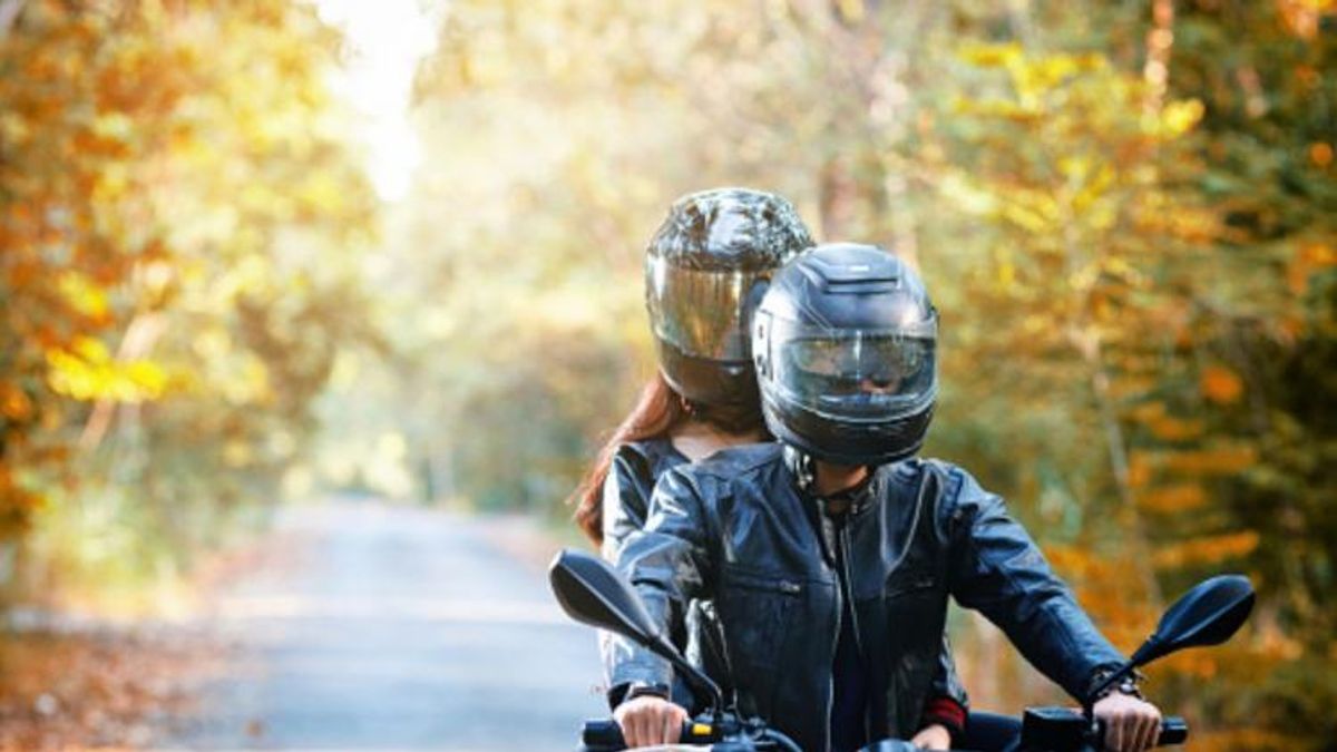 प्रेमिकाओं को घुमाने के लिए मोटरसाइकिले चुराता था चोर, कर चुका है 100 से ज्यादा बाइक-कार की चोरी 